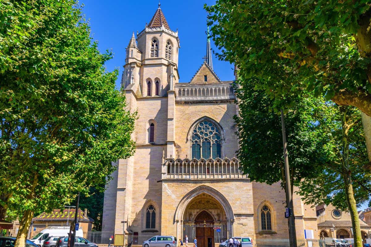 La cathédrale Saint-Bénigne de Dijon